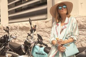 Собчак: Вчера – йога на закате, и сегодня – полетела!