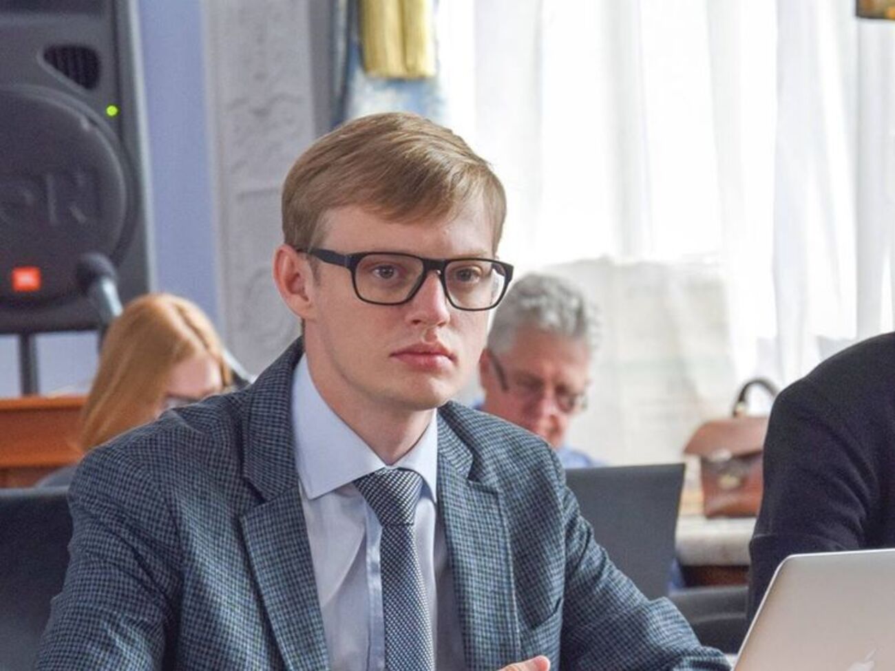 У Деренюги изъяли мобильный телефон