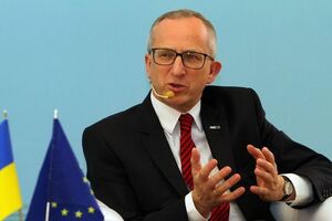 Томбинский заявил, что введение безвизового режима откладывается из-за неработающей системы е-декларирования