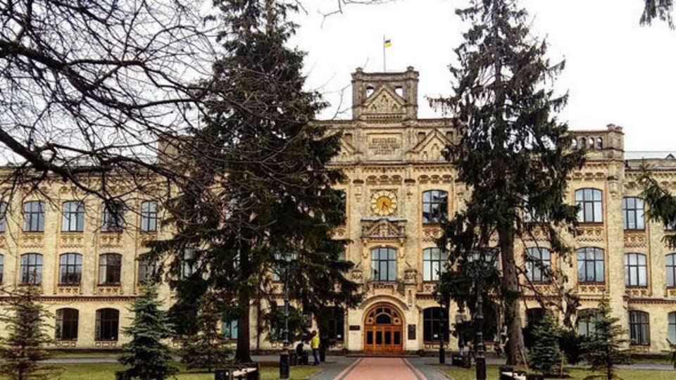 Вуз стал называться Национальный технический университето "Киевский политехнический институт имени Игоря Сикорского"