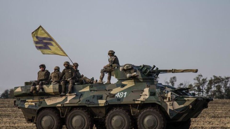 Полк "Азов" переводят в Запорожскую область, заявили в пресс-службе подразделения