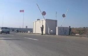 На пунктах пропуска неспокойно