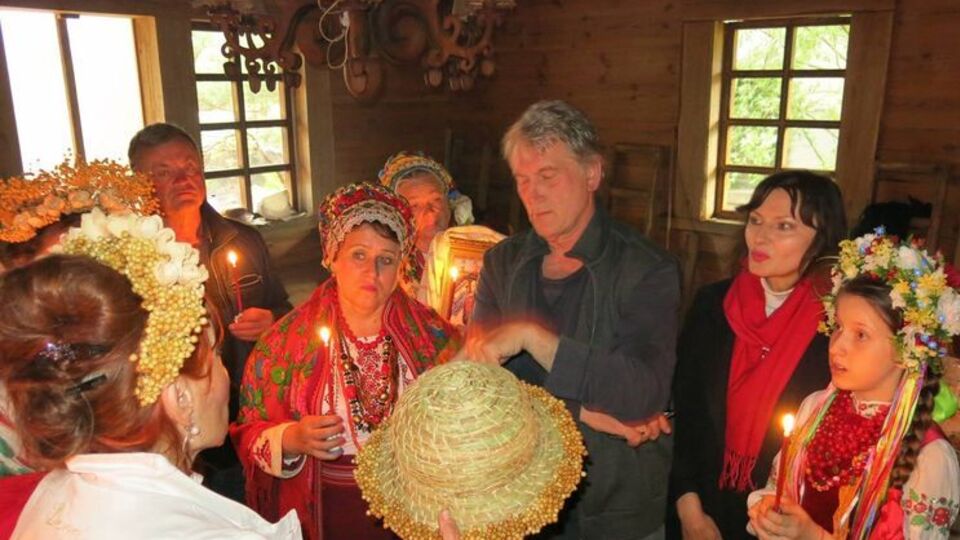 Ющенко известен страстью к собиранию украинской старины