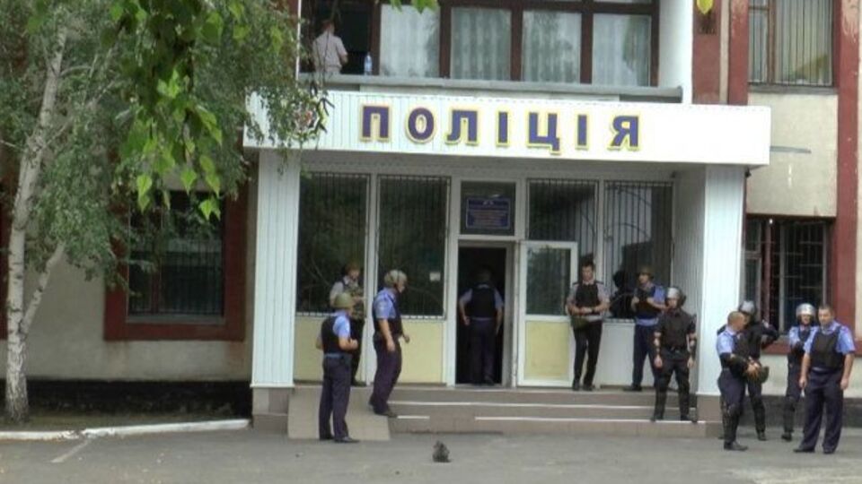 Источник: На видеозаписи видно, как Цукермана избивают трое местных полицейских
