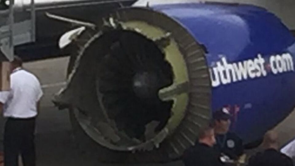 Самолет без двигателя успешно приземлился во Флориде