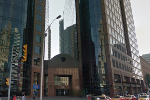 По старому адресу российское консульство будет работать до 10 октября