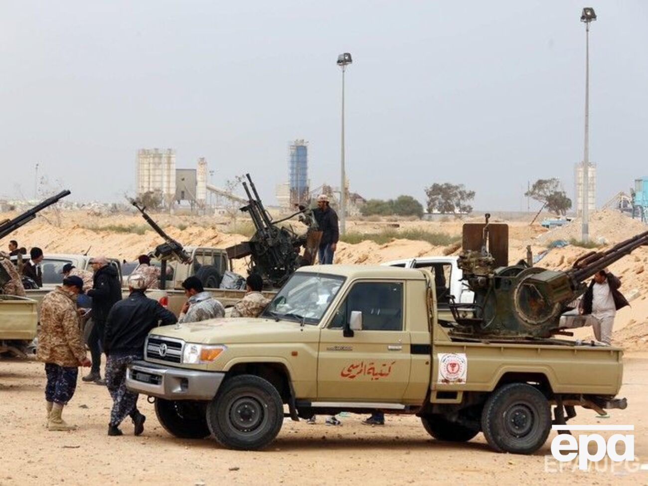 Идет наступление на последние подконтрольные ИГИЛ районы города Сирт