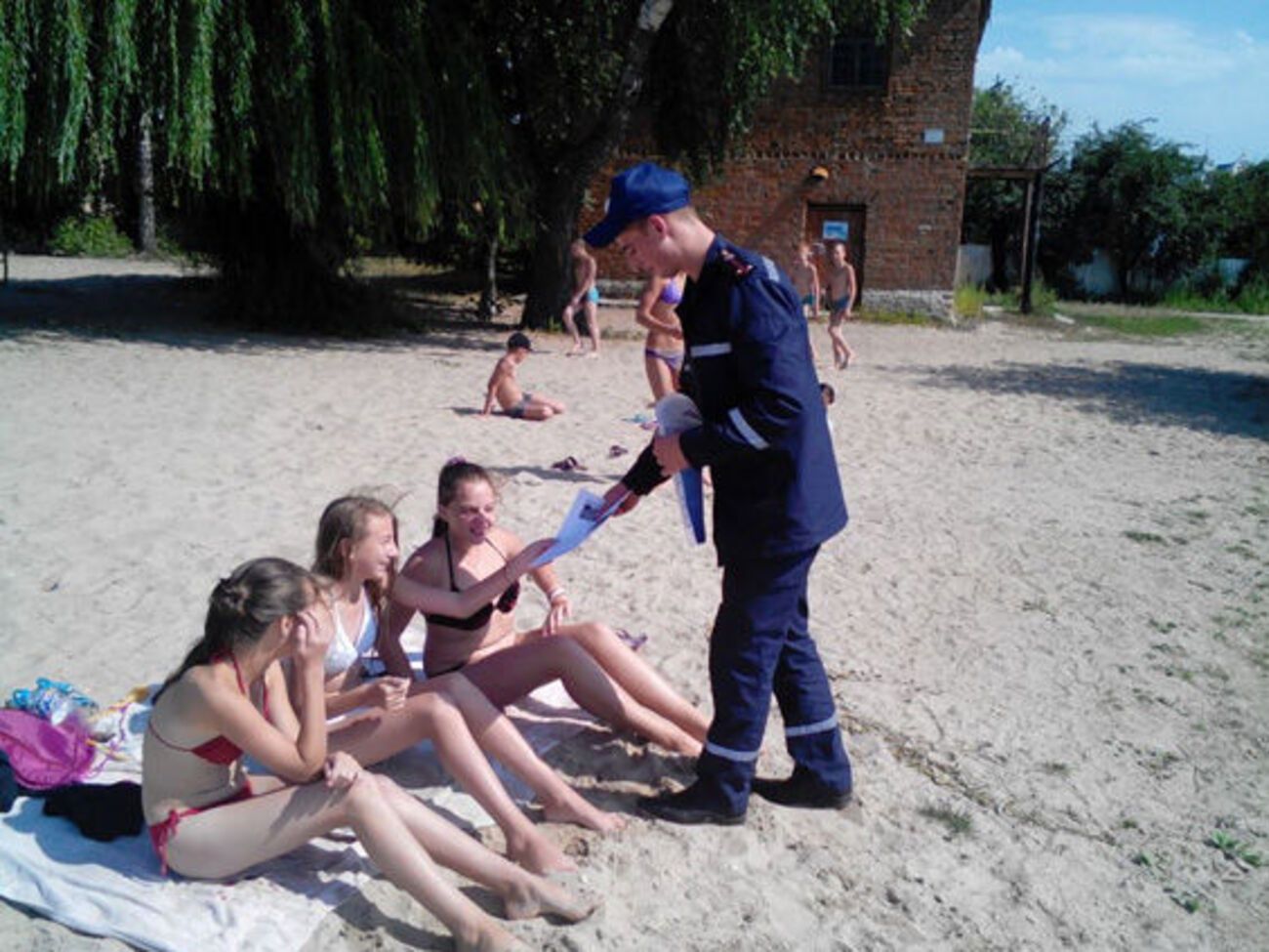 В ГСЧС напоминают о соблюдении правил безопасности