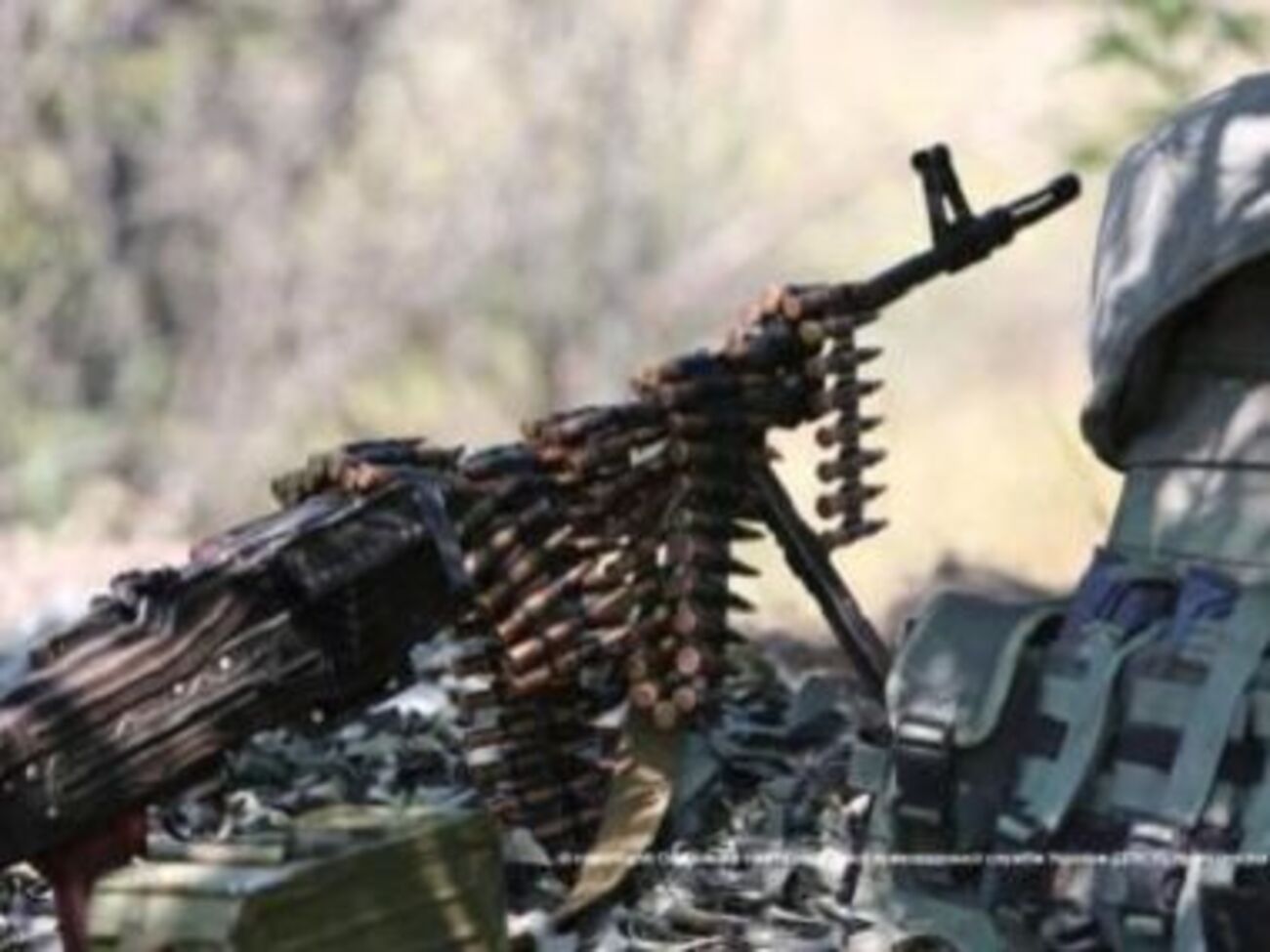 Боевики обстреляли посты пограничников в зоне АТО