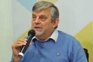 Небоженко: Когда начнутся чудовищные разборки с наследием Порошенко, Ложкин скажет, что ушел из АП в рассвете демократии