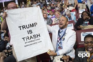 Трамп уступает Клинтон в симпатиях избирателей