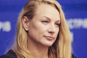 Попова уходит из правительства