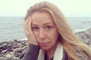 Апина: Эротика