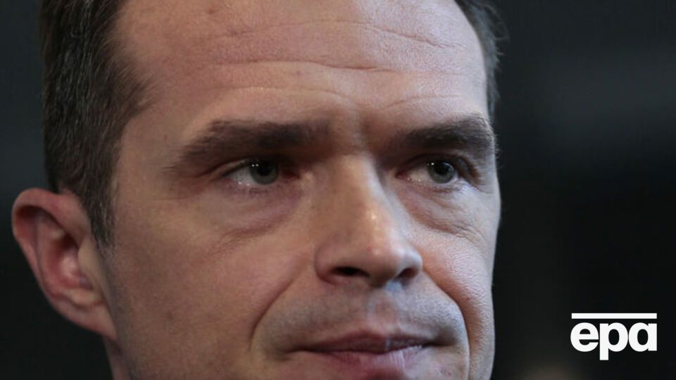 Новак был министром транспорта Польши с 2011 по 2013 год