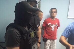 Прокуроров задержали в их кабинетах после получения части взятки в размере $15 тыс.