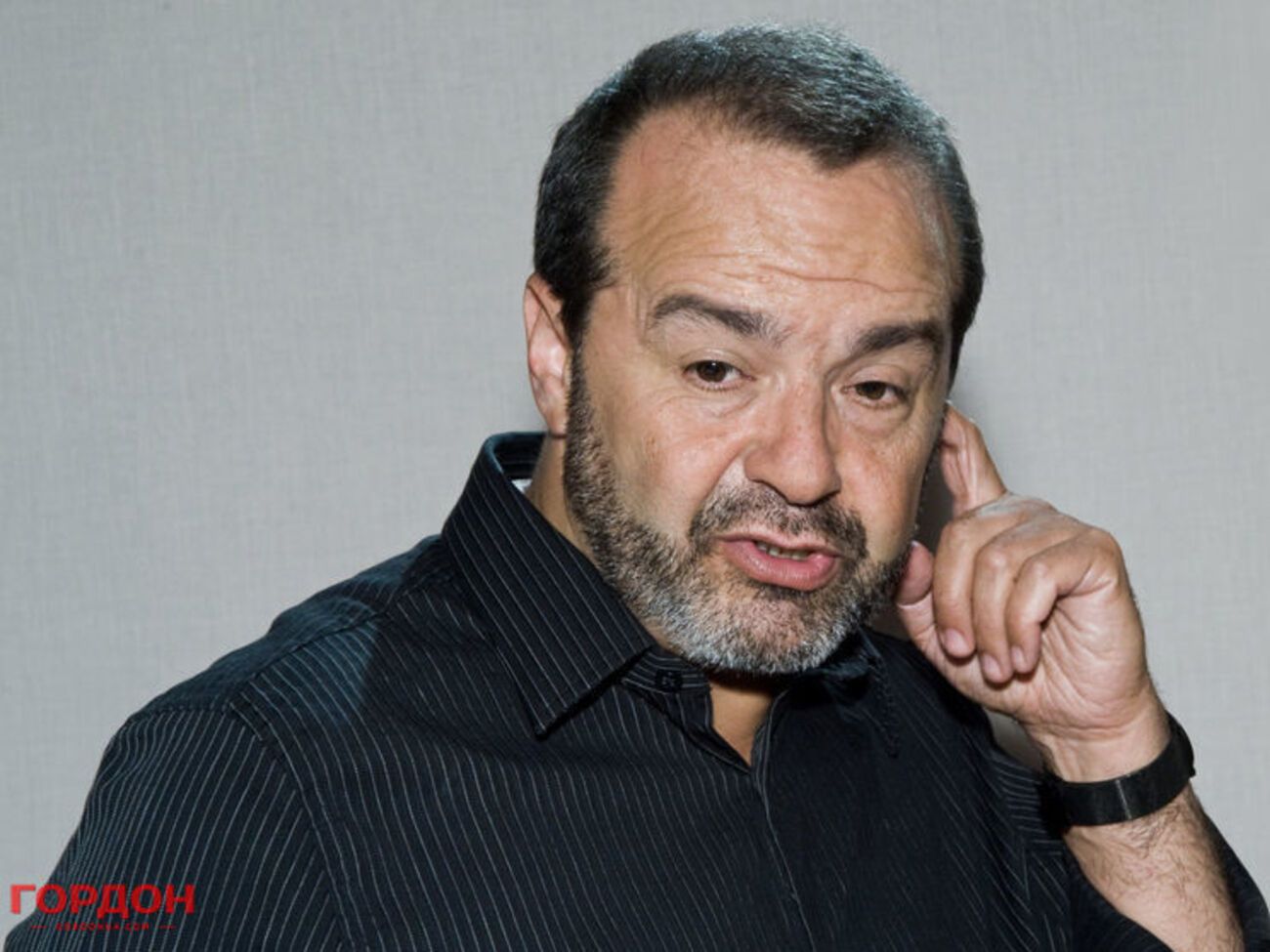 Шендерович:&nbsp;Где все эти осиротевшие узбеки? Отчего забились по щелям? Какой команды ждут?