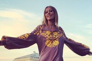 Собчак: Одета в вышиванку от Юлии Магдыч