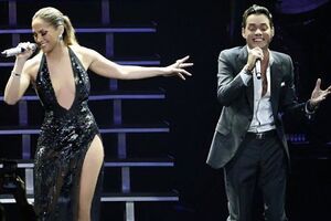 Лопес спела дуэтом со Смартом