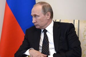 Трехсторонняя встреча Путина, Меркель и Олланда не состоится