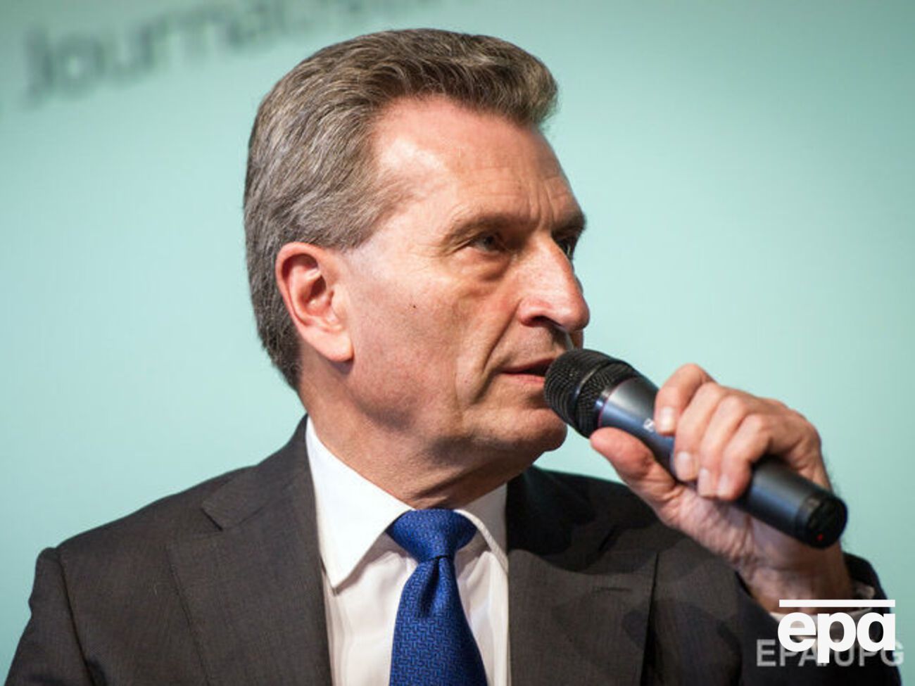 ЕС не пойдет на уступки Турции, заявил Эттингер