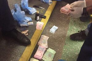 СБУ задержала на взятке руководителя одного из подразделений отдела пограничной службы "Харьков-пассажирский"