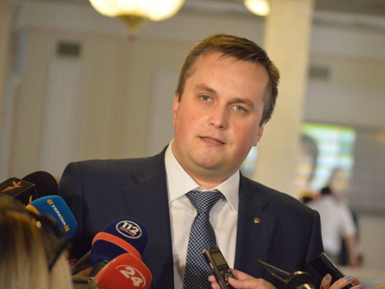 Холодницкий: Во время обыска на ОПЗ никаких табличек "Народного фронта" или БПП мы не увидели