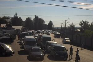 На границе с Польшей возникли очереди из автомобилей