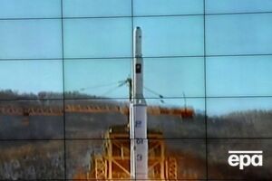 Запуск северокорейской ракеты "Ынха-3", показанный по телевидению КНДР, 2012 год