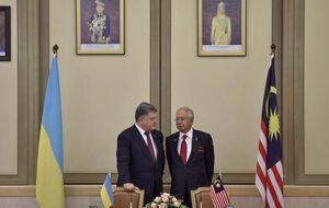 Президент Украины и премьер Малайзии дали совместную пресс-конференцию в Куала-Лумпуре