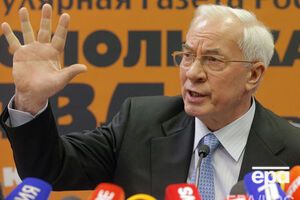 Азаров: Четыре генпрокурора за последние 2,5 года уходили с "громадными скандалами"