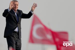 Мятежники хотели сбить президентский самолет