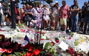 Нападение произошло на Английской набережной в ночь на 15 июля