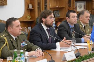 Представители ВС Чехии и Румынии будут работать над программой адаптации украинского оборонного сектора