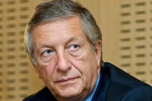 Боровой: Это те самые учителя, которые при слове "капитализм" начинают злобно шипеть. Их так самих учили