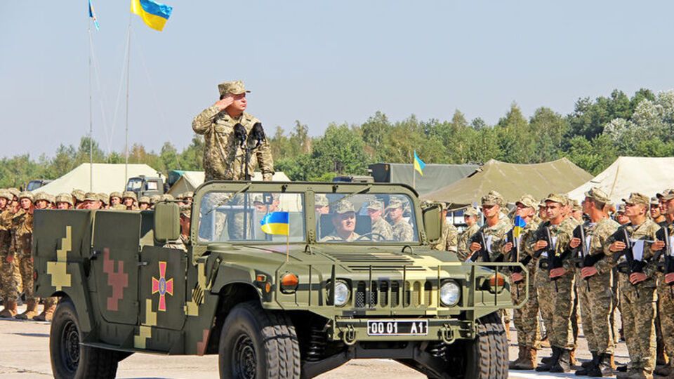 Полторак проверил подготовку военнослужащих к параду ко Дню Независимости