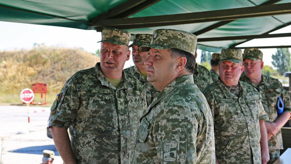 Полторак рассказал об увеличении контрактной составляющей в войсках