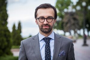 Лещенко заявил, что его телефон прослушивали