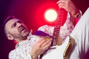 "Бургер Кинг" требуют от Шнурова уплатить им 200 тыс. руб.