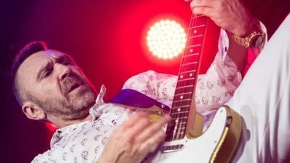 "Бургер Кинг" требуют от Шнурова уплатить им 200 тыс. руб.