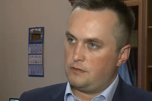 Холодницкий сообщил, что 8 августа суд может рассмотреть ходатайство об объявлении Онищенко в розыск