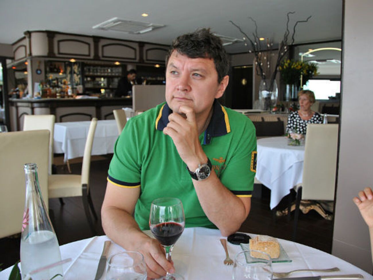 Дмитрий Прончатов лег спать, забыв закрыть за собой дверь