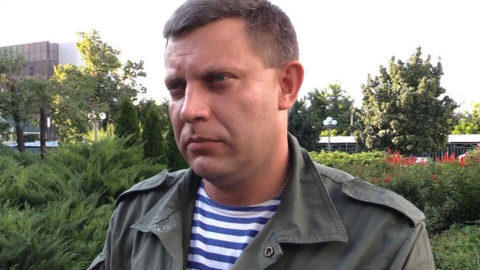 Захарченко сегодня проведал в больнице Плотницкого