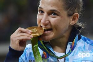 Паула Парето получила "золото" в весовой категории до 48 килограмм