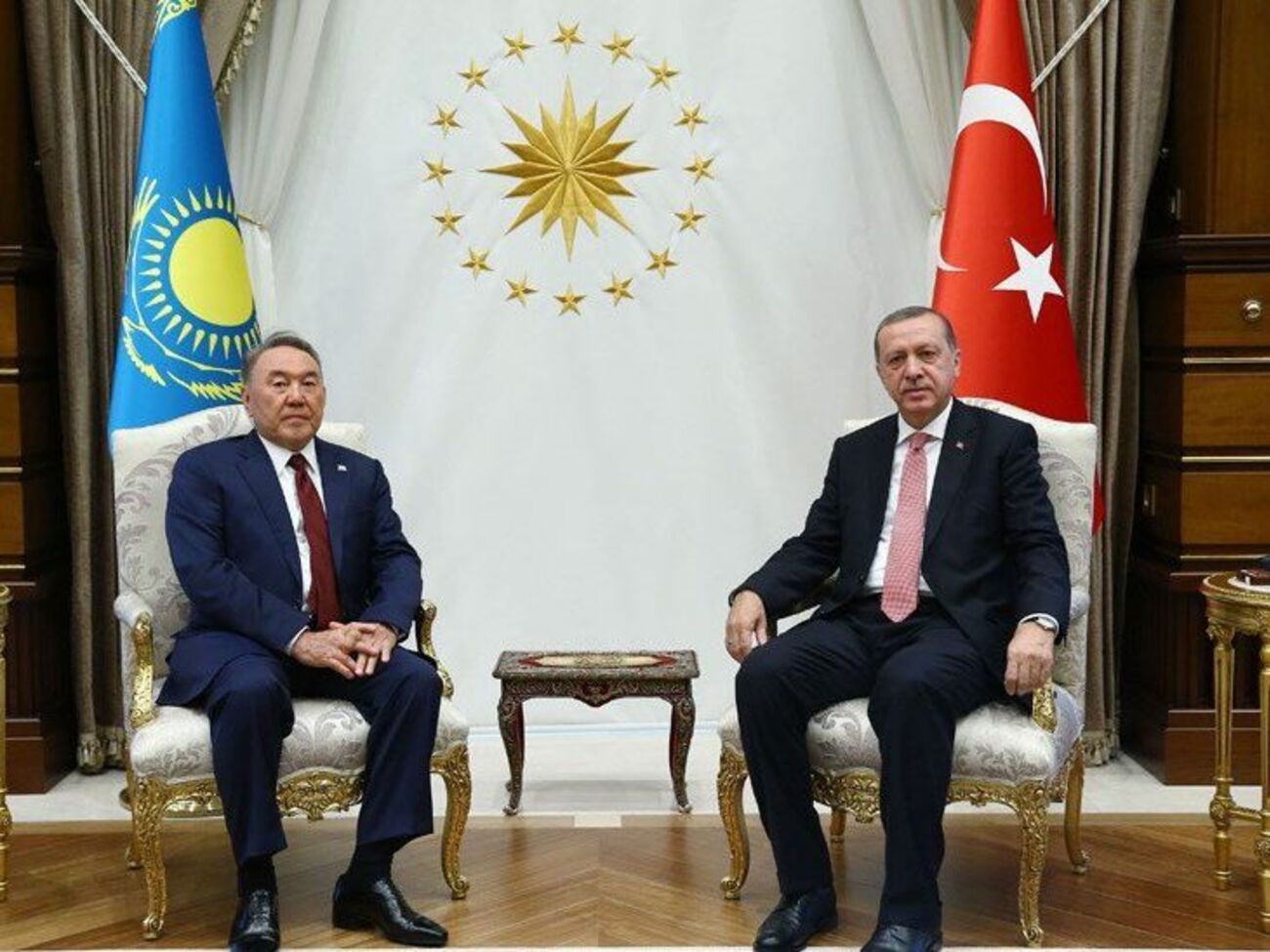 Назарбаев находится с визитом в Турции