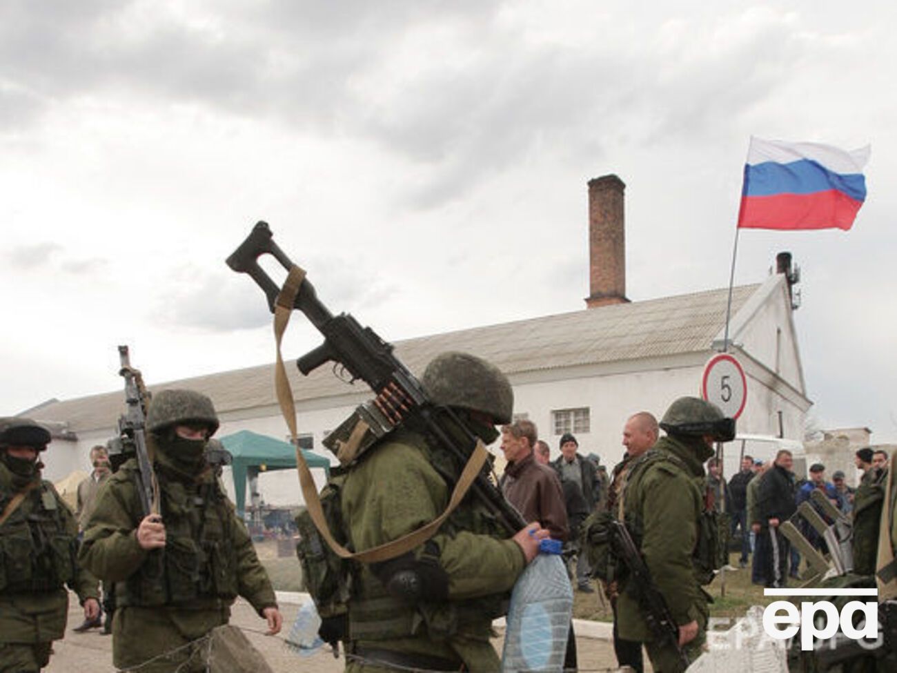 Крымчане сообщают о появлении блокпостов в Крыму