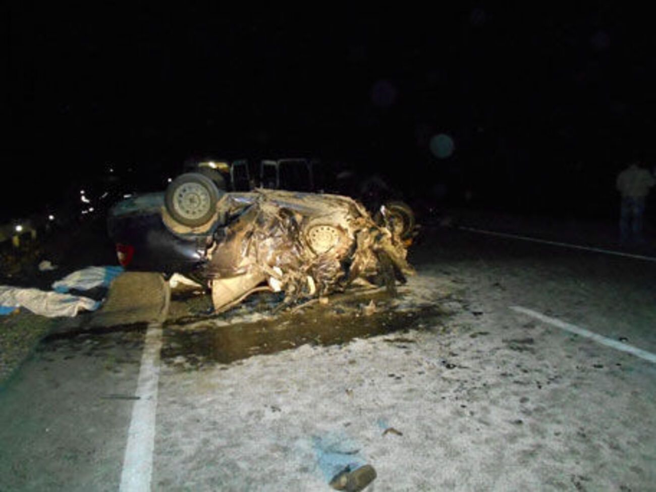 Автомобиль Lada Priora выехал на встречную полосу и столкнулся с Ford Scorpio