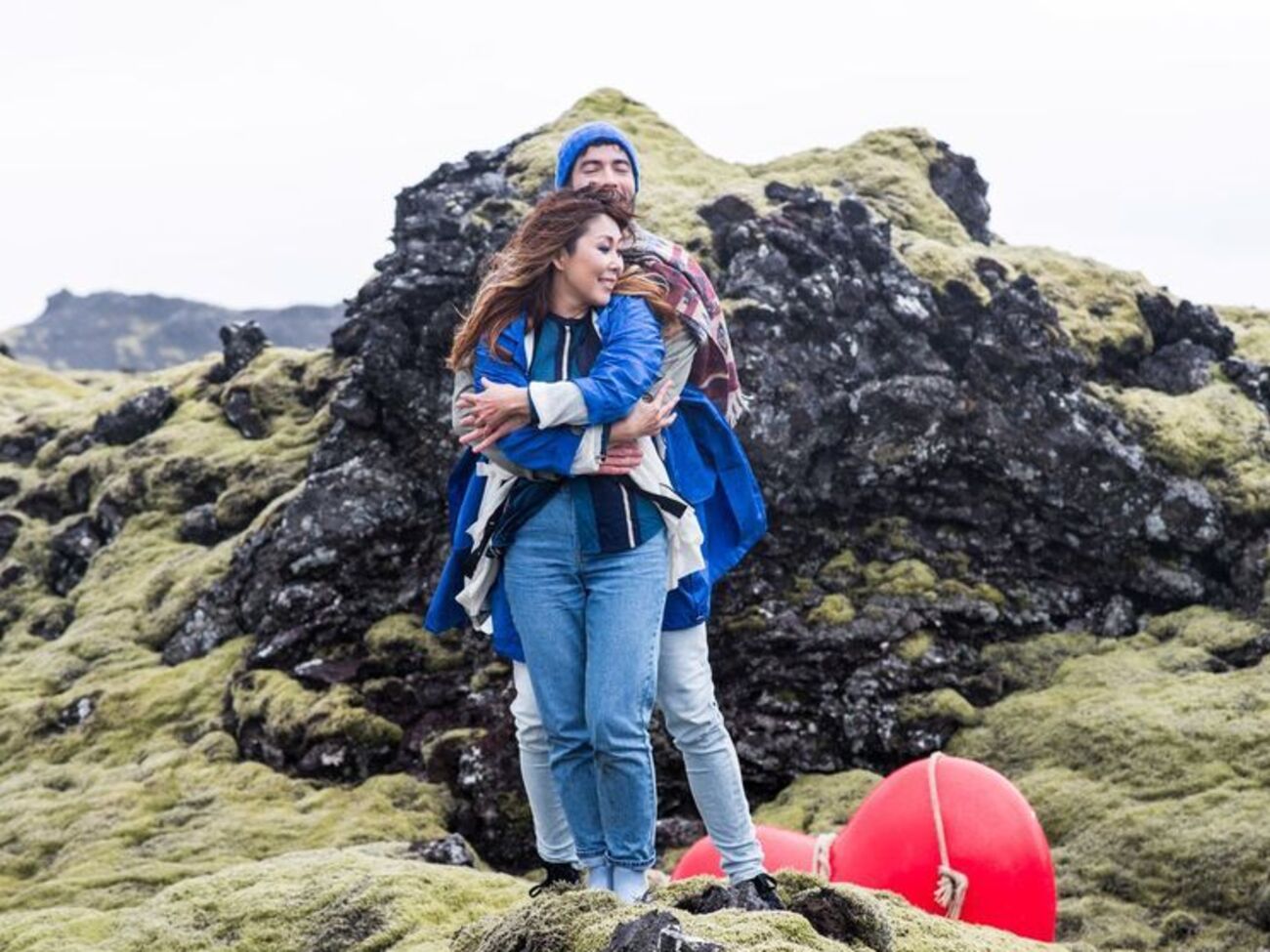 Анита Цой:&nbsp;Случается так, что проще забыть друг друга и не дышать. Тогда ты и я идем в пустыню любви, чтобы в который раз оставить наше сердце