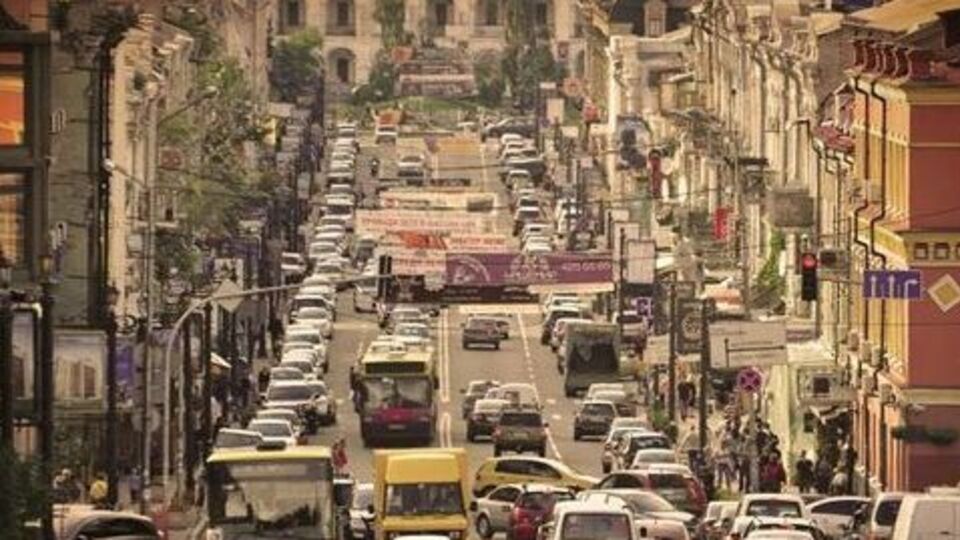 О планах сделать улицу Сагайдачного частично пешеходной сообщали в апреле