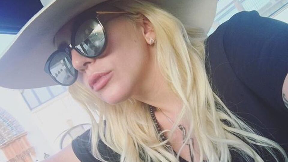 Леди Гага лично готовила мясо