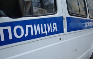 Правоохранители организовали блокпост в столице Крыма